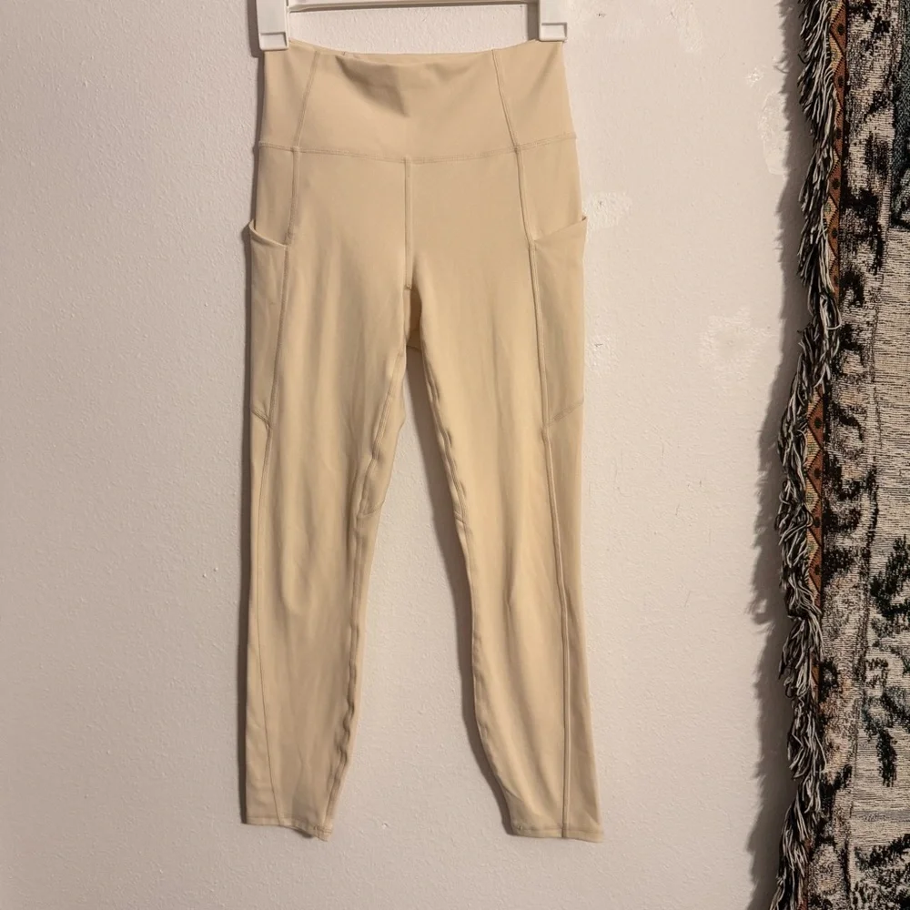 ▪️ Fabletics • PureLuxe Cream Leggings • Women’s XS - Picture 2 of 6